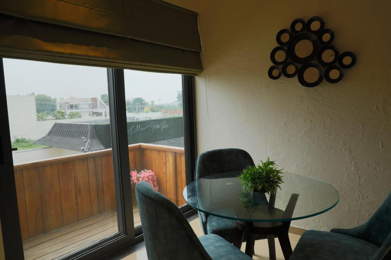 Palm Villas Amritsar Esterno foto