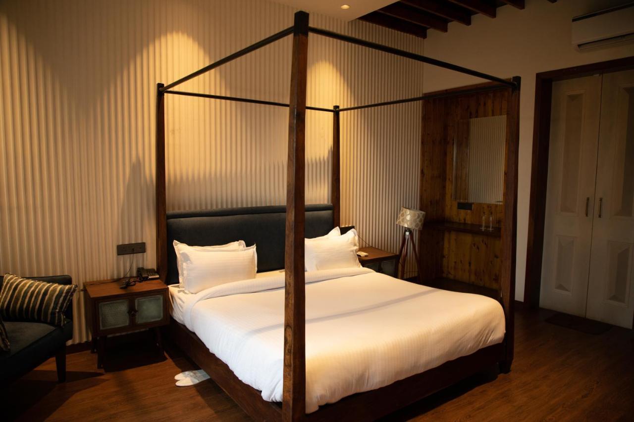 Palm Villas Amritsar Esterno foto