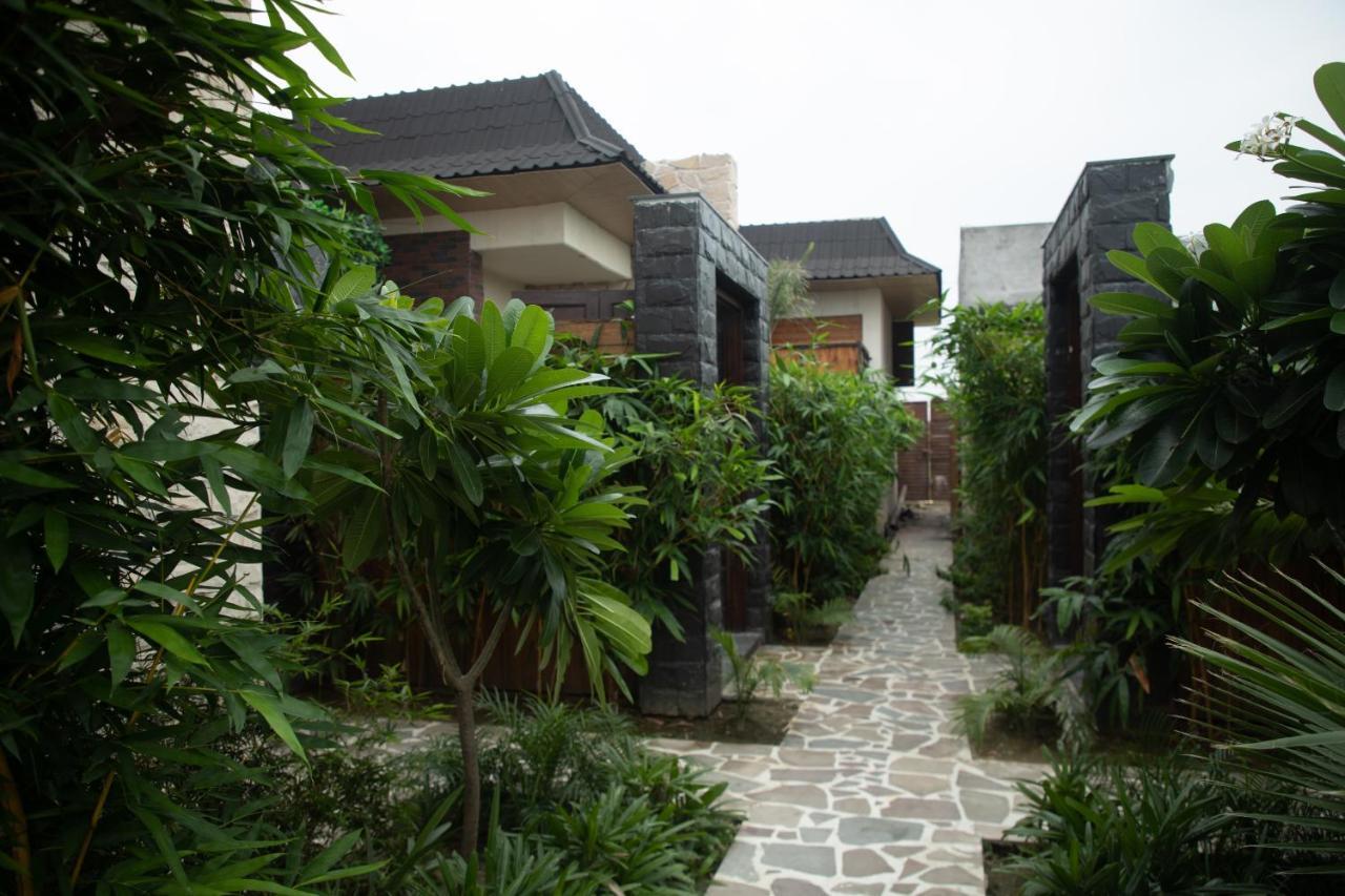 Palm Villas Amritsar Esterno foto